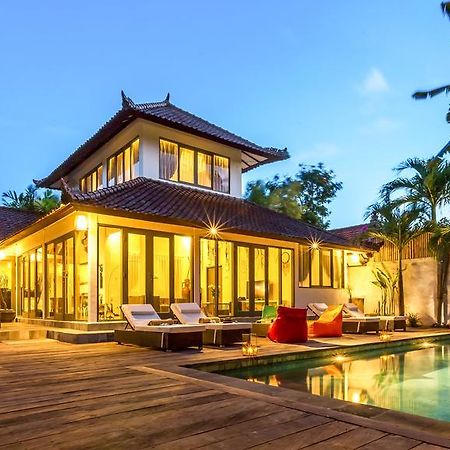 Luxury Villa Kudeta 300M Beach And Heart Of Seminyak 外观 照片